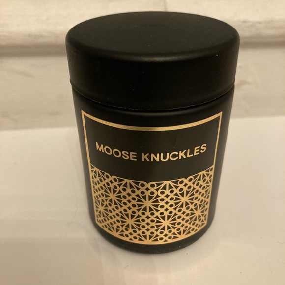 BNIB MOOSE KNUCKLES Candle - Picture 2 of 5